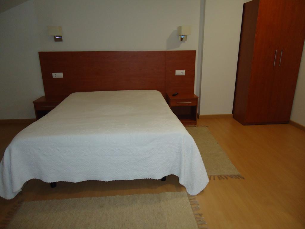 Residencial Coroa D'Ouro Hotel Fátima Kamer foto