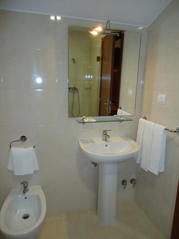 Residencial Coroa D'Ouro Hotel Fátima Kamer foto