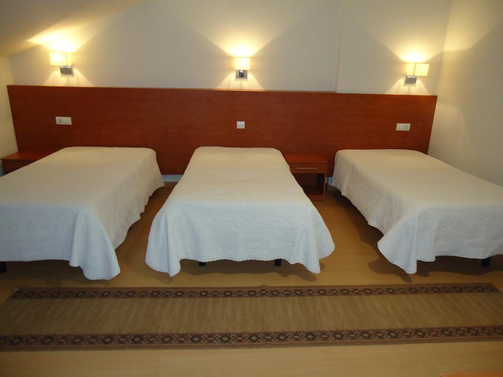 Residencial Coroa D'Ouro Hotel Fátima Kamer foto